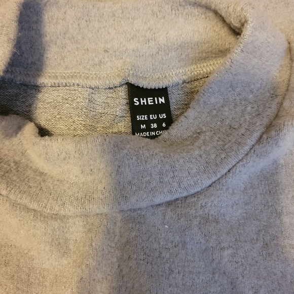 SHEIN 2 piece set Mock Neck Tank Top & Split Thigh Skirt - Picture 5 of 5